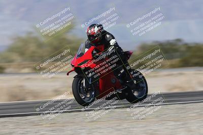 media/Dec-01-2025-Moto Forza (Mon) [[2daa91e15f]]/1-Advanced Group/Session 3 Turn 3 Exit Bump Pans/